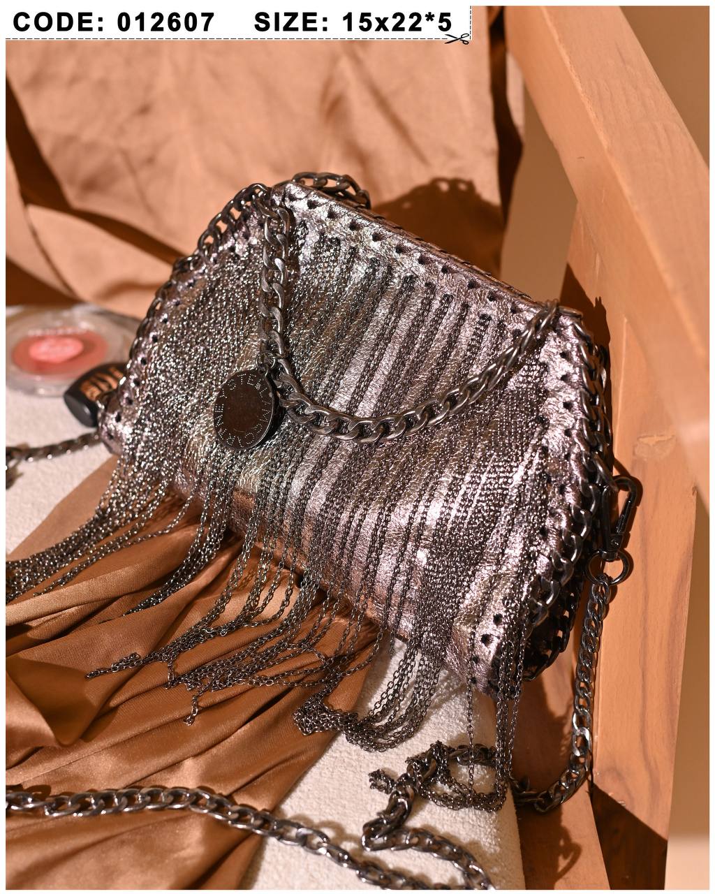 Metallic Fringe Chain Bag